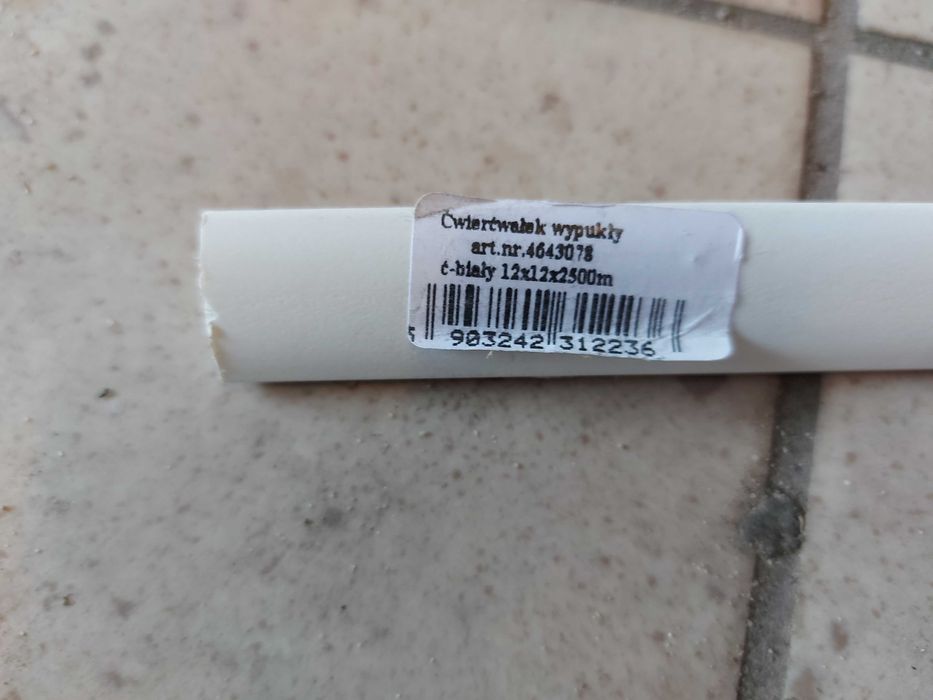 ćwierćwałek wypukły biały 12x12x1300mm