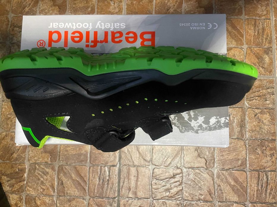 Nowe buty robocze 40