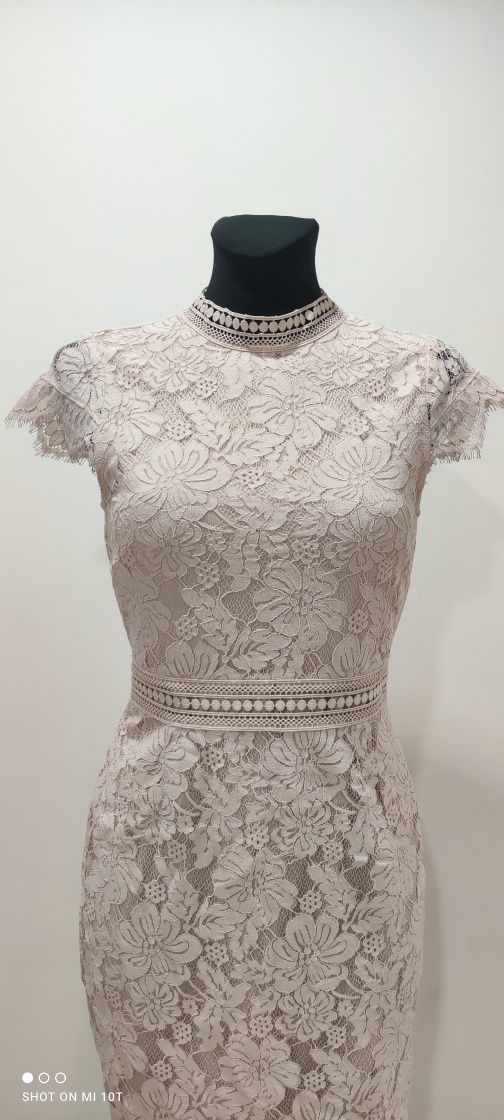 Śliczna koronkowa sukienka H&M kolor jasny pudrowy róż r. 34 komunia!