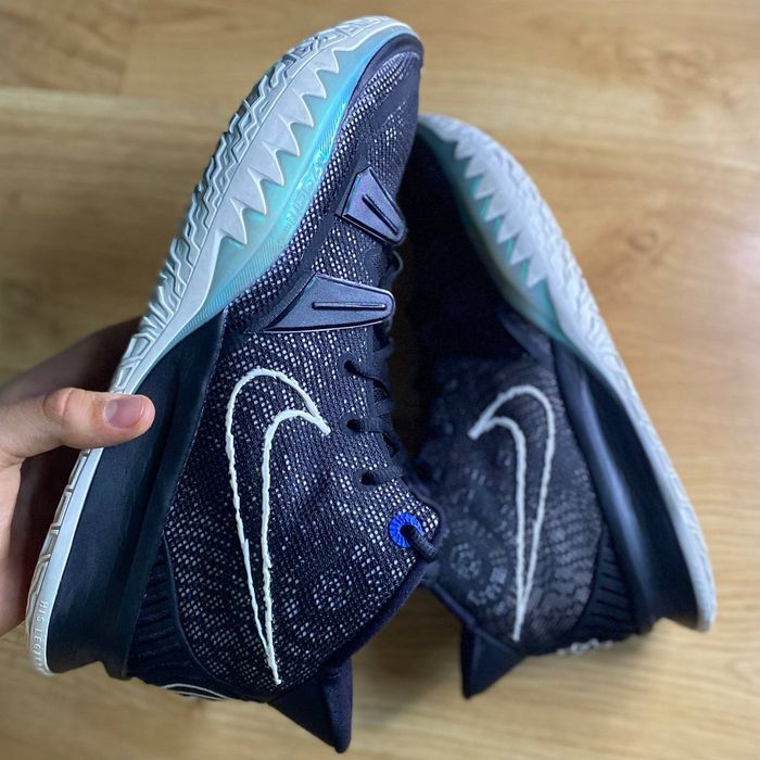 Кросівки Nike Kyrie 7. Баскетбольні кросівки.