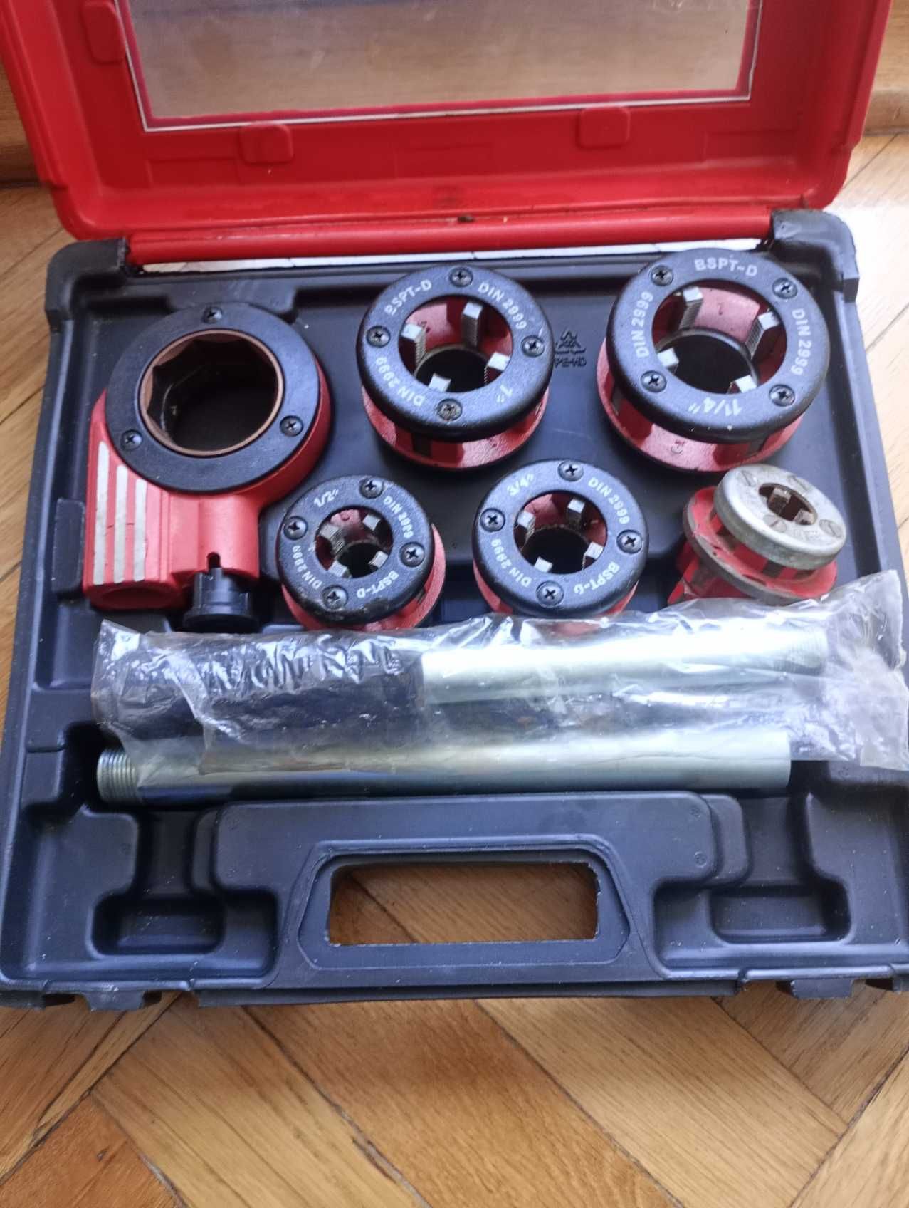 Gwintownica hydrauliczna do rur LuxTool+3/8 Pamet.Łady stan.