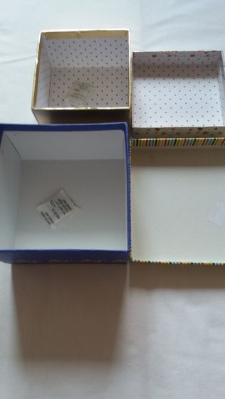 Подарочные квадратные коробочки