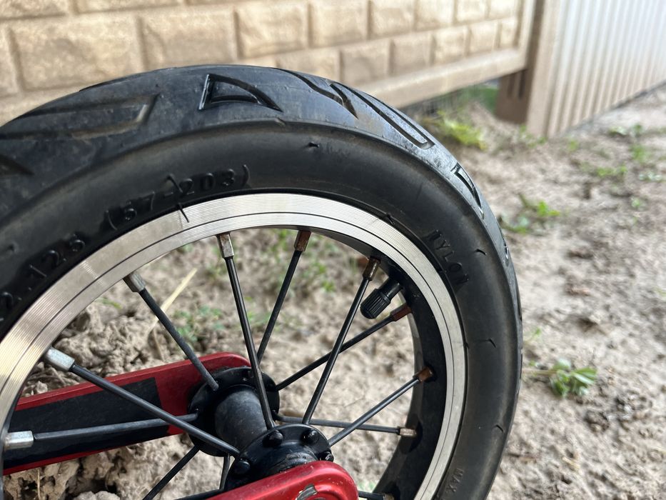 Дитячий велобіг 12 дюймів