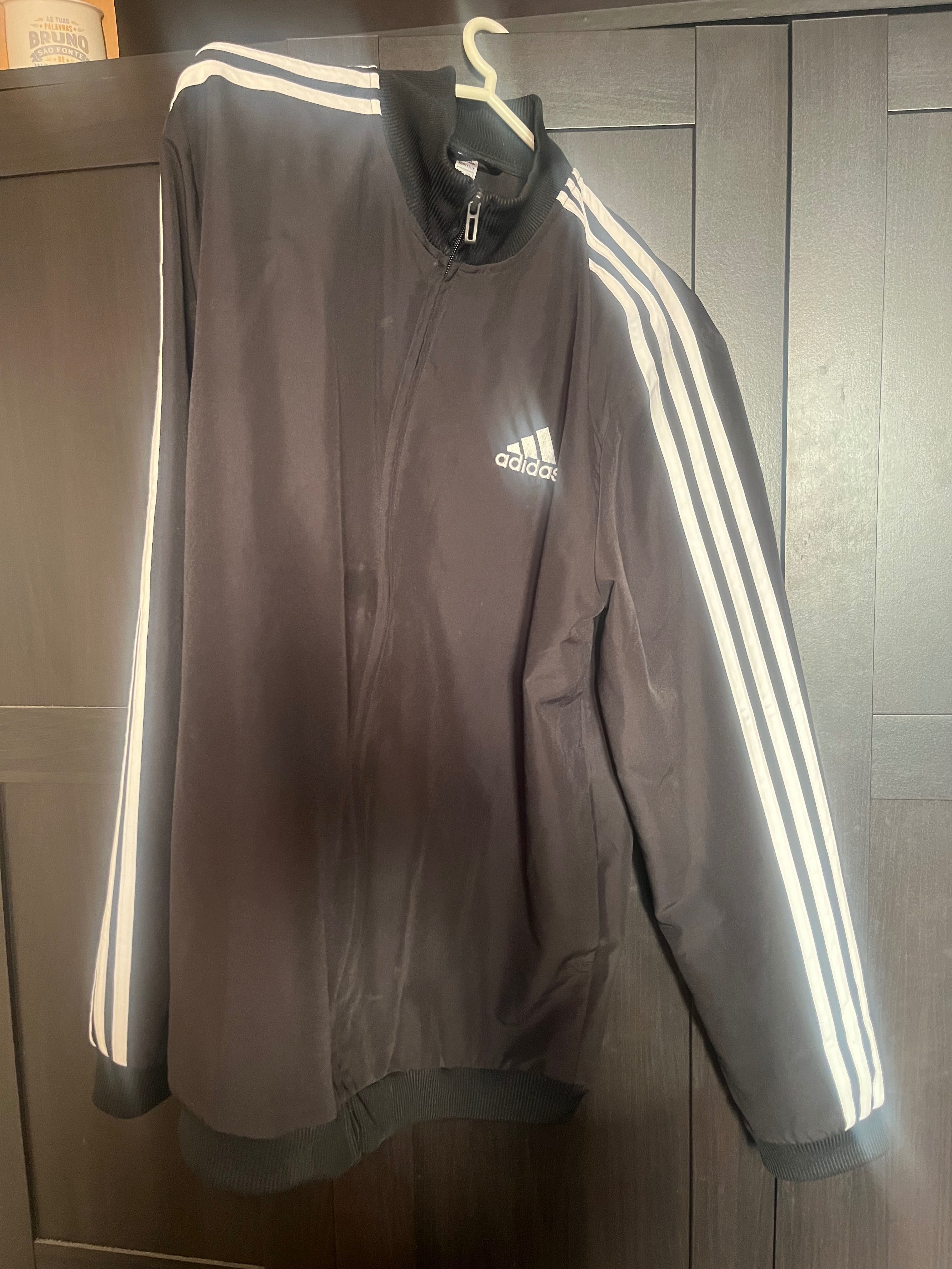 Camisola Adidas. Como nova.