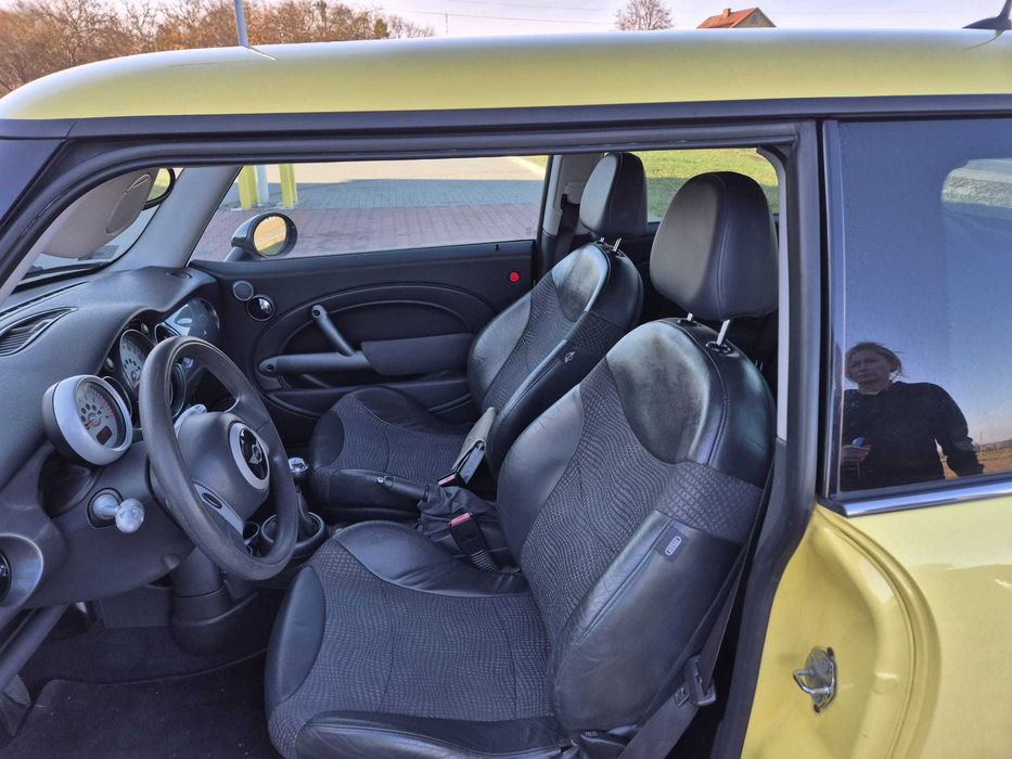 Śliczny Mini one R50 1.6 benzyna