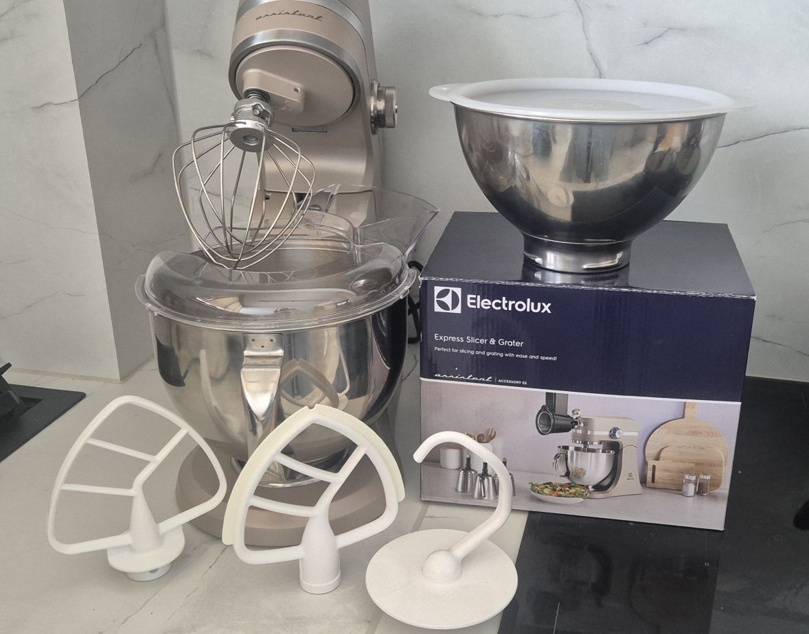 Robot Electrolux EKM5570 Assistent +gratis