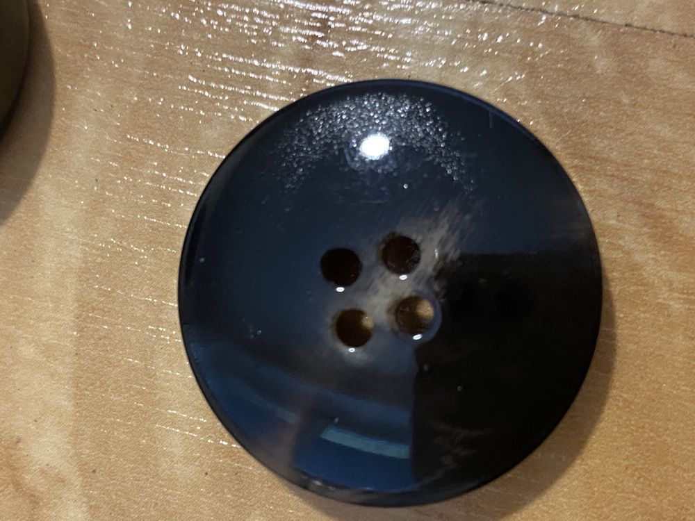 Gil bert logowane 8 guzików guziki czarne 2,5 cm od kurtki