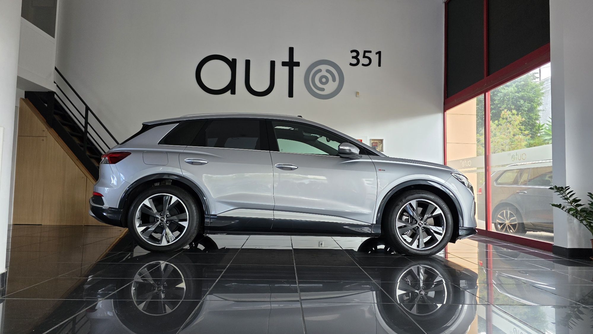 Audi Q4 e-tron 50 Quattro Iva dedutível