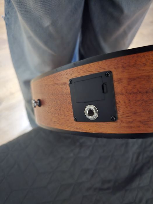 Гітара cort корт