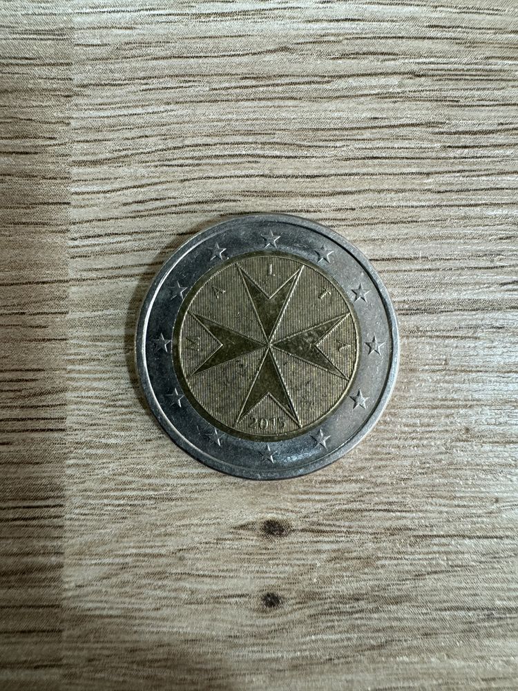 Vendo moeda de 2 euros de malta 2015