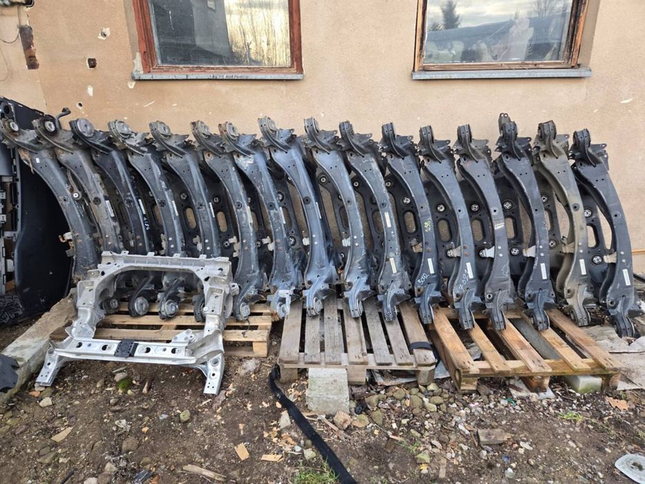 Подрамник Мерседес w204 w205 w212 w213 w238 w221 w222 ML GL GLS GLE