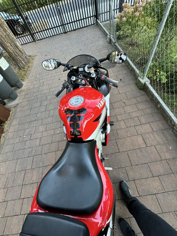 Yamaha R6 RJ03 2000