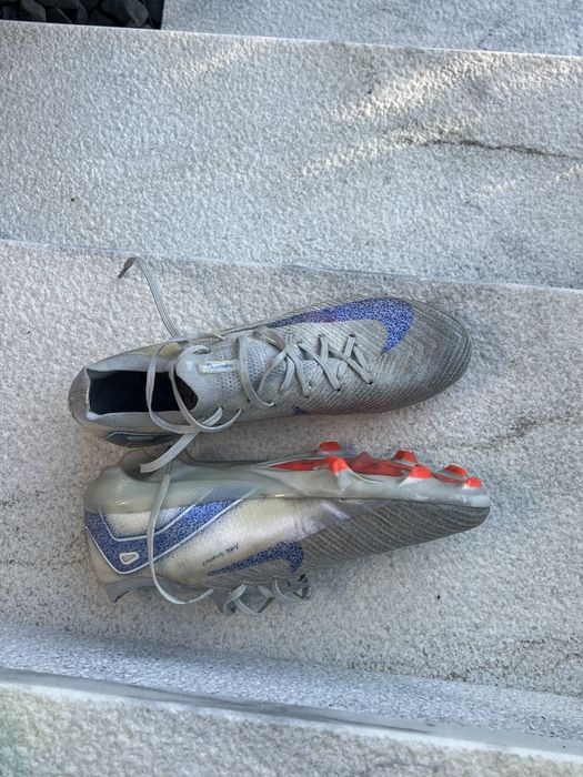 Chuteiras nike tamanho 45