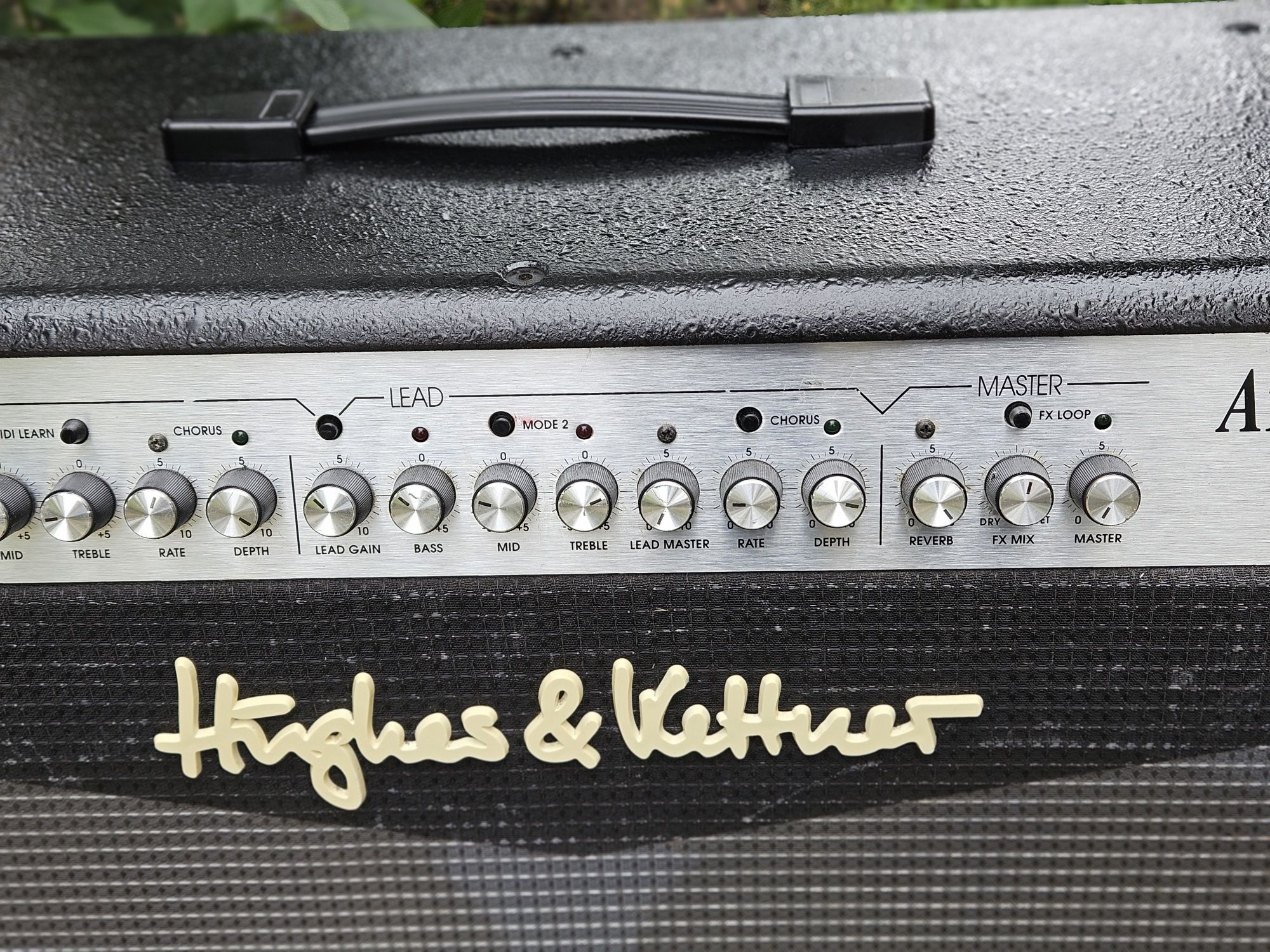 Wzmacniacz do gitary Hughes & Kettner Attax 200 Stereo Chorus