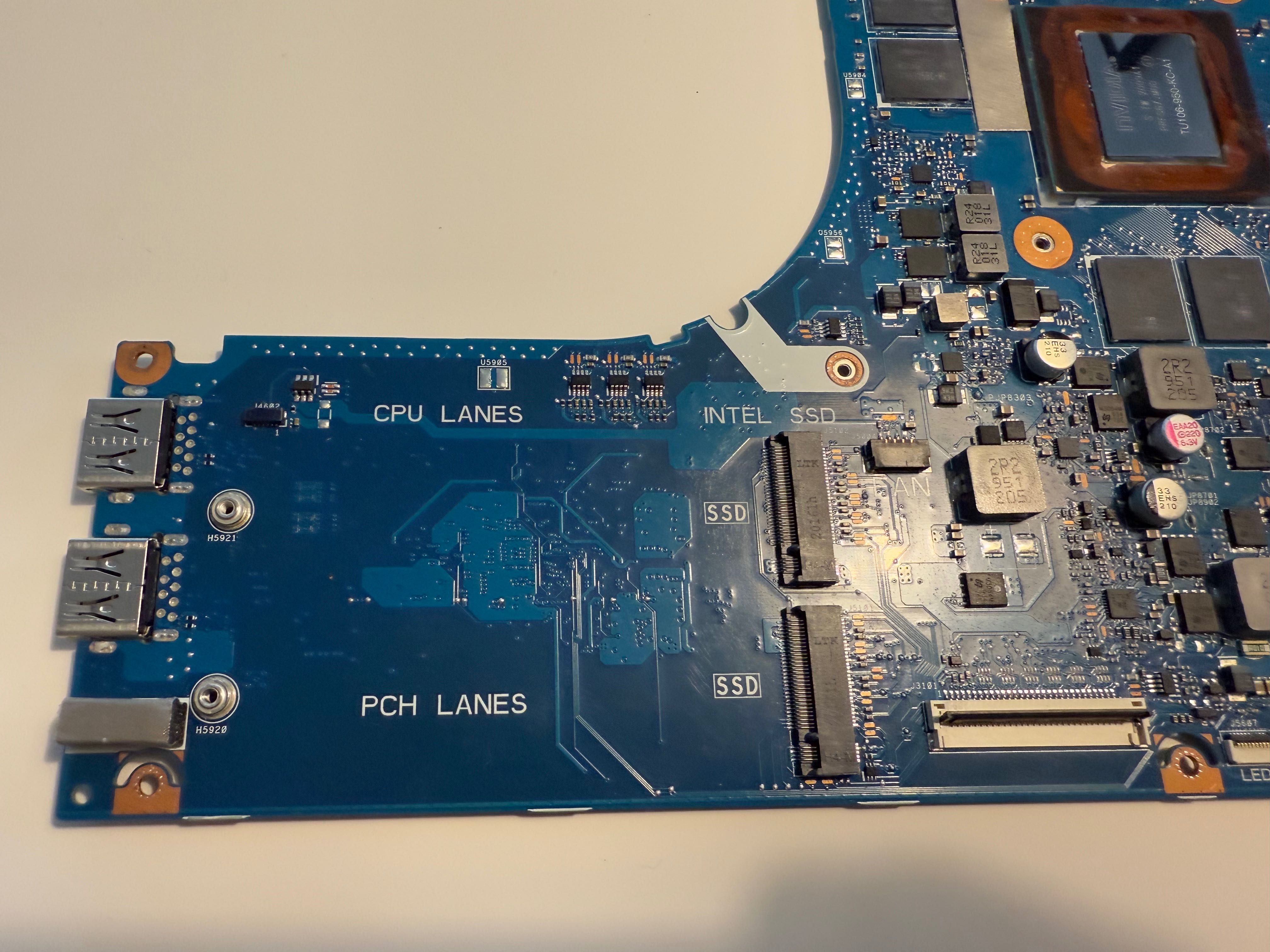 Asus ProArt Studiobook W700: Płyta główna W700G3T Rev 2.0 - DO NAPRAWY