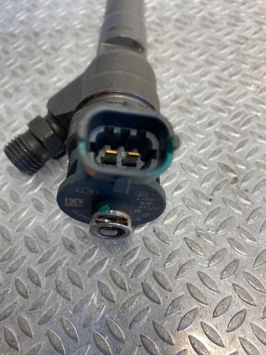 Форсунка Renault Trafic 3 1.6 дизель R9M Opel Vivaro Трафик 3 Шрот Т3