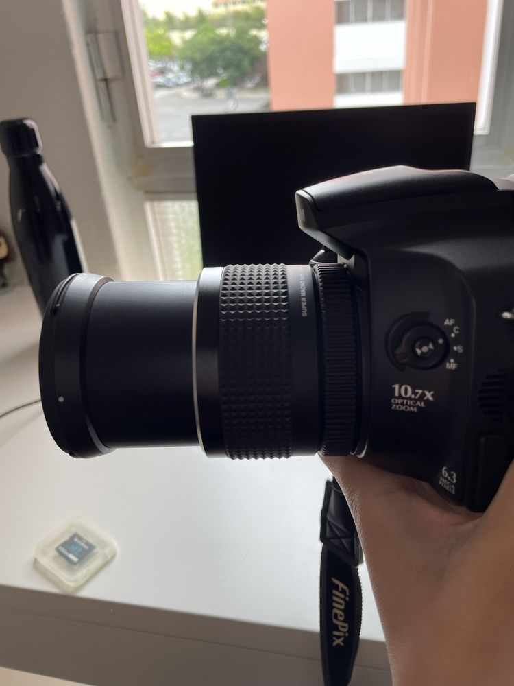 Digital Camera FinePix S6500