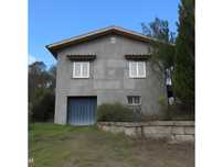 Moradia Isolada T3 em Santos Evos