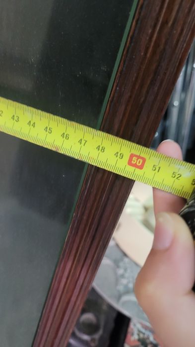 Armário com porta em vidro para tacos de bilhar/ snooker