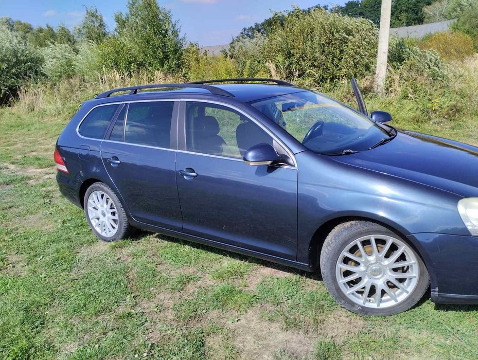 Продам Автомобіль VOLKSWAGEH GOLF 5