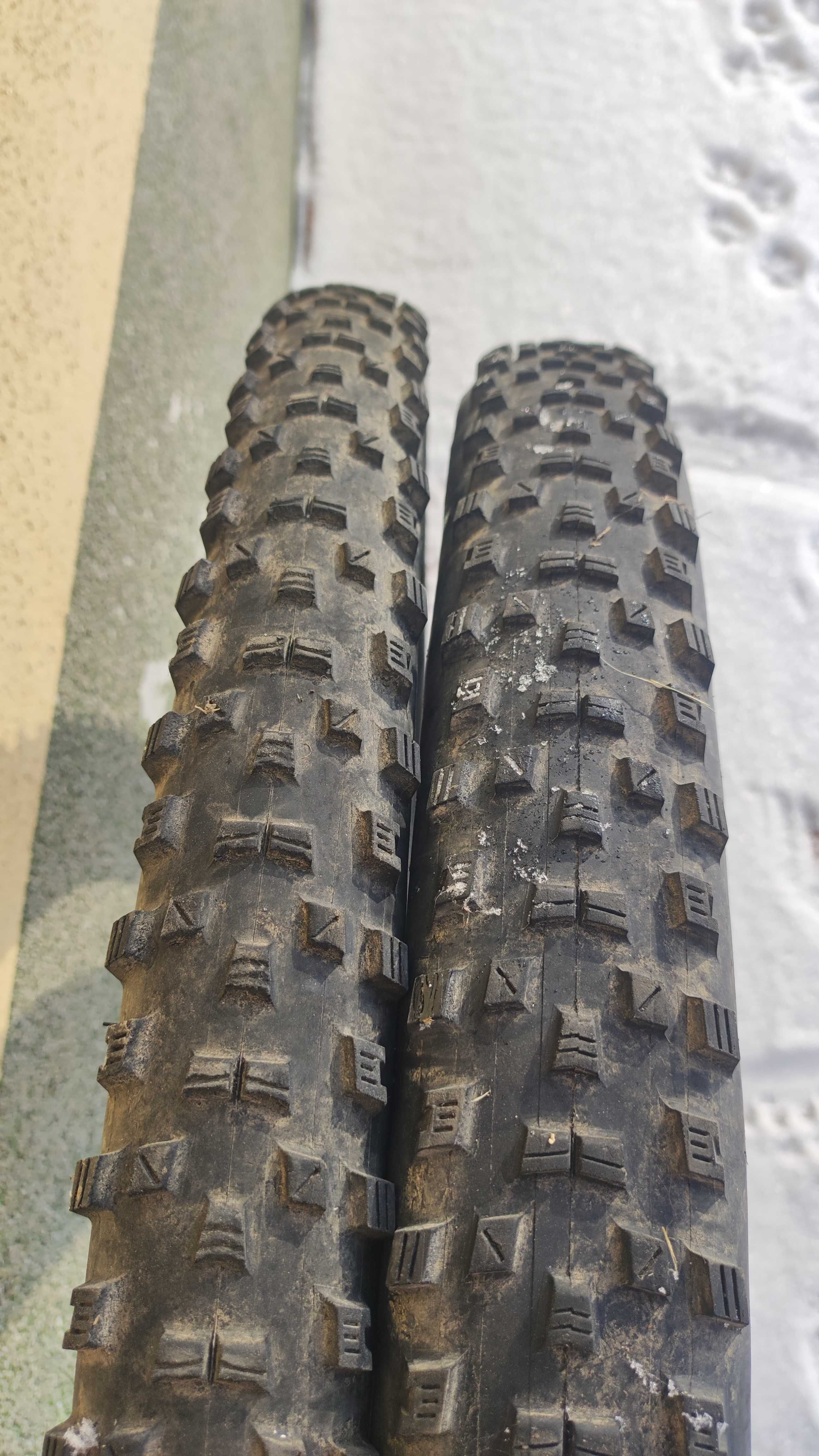 Maxxis Forekaster 29 x 2.35 komplet