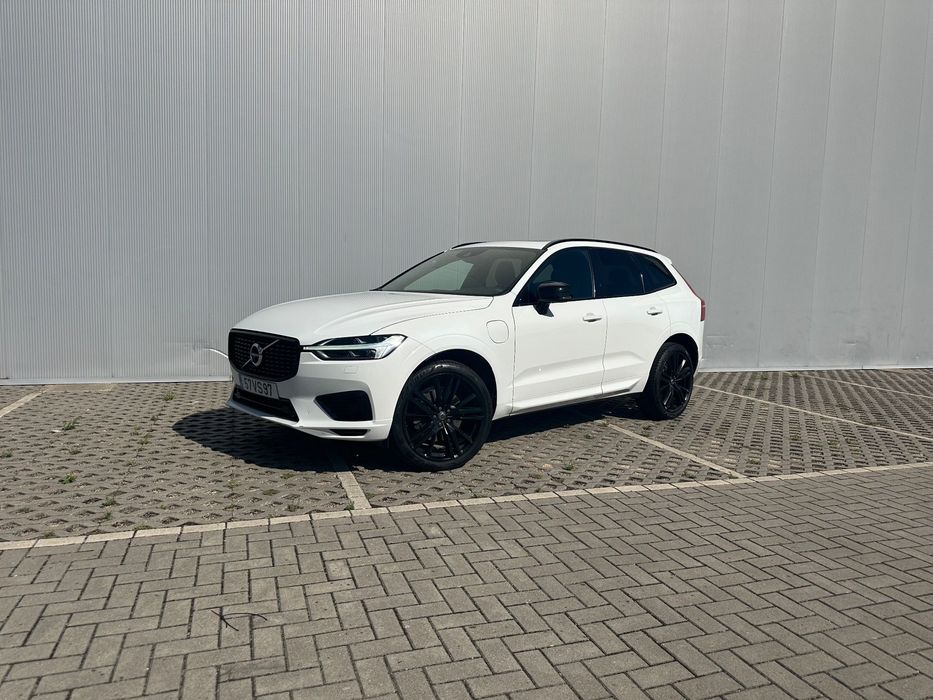 Volvo XC 60 2.0 T8 PHEV R-Design AWD