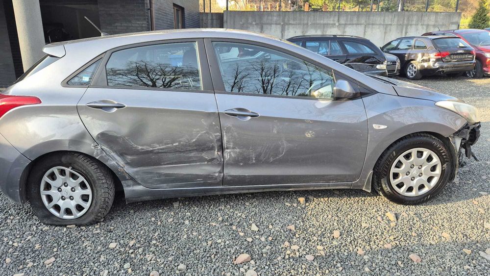 Hyundai I30 08/2014r, 1.4b, LEDY, Podgrzewane fotele