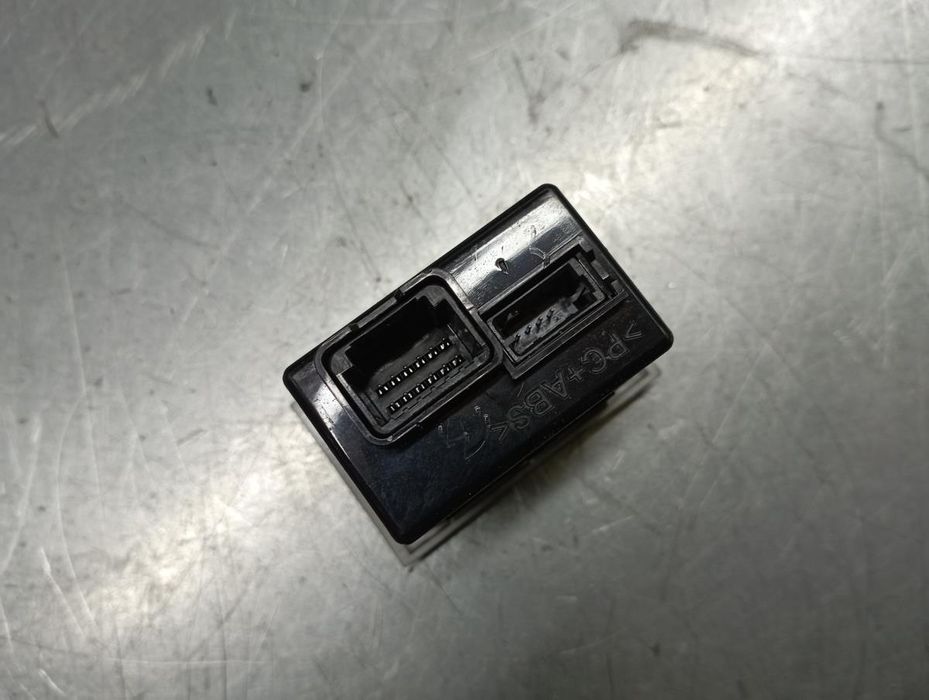 Módulo USB / AUX / IPOD HYUNDAI i20 (GB)