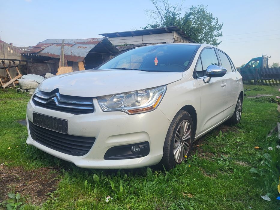 Citroen c4 1.2 Zderzak Czesci 2014r