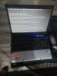 Laptop msi delikatnie uszkodzona obudowa
