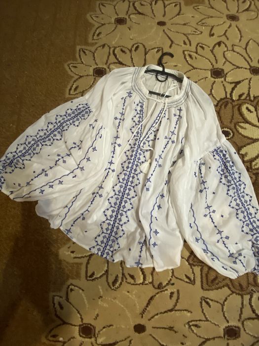 Продам розкішну вишиванку