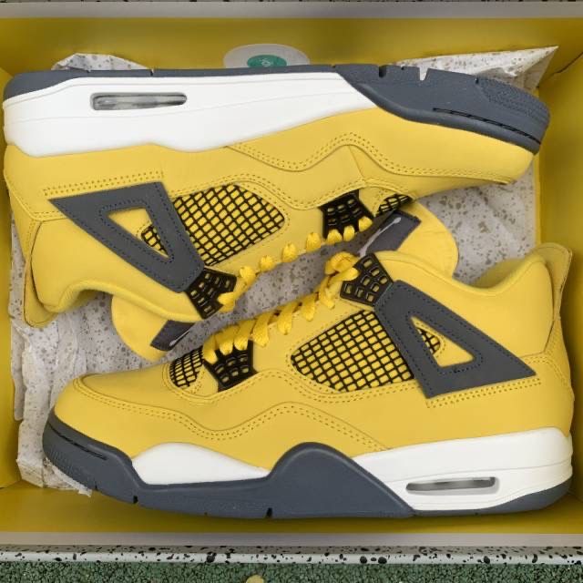 Кросівки Nike Air Jordan 4 Retro Lightning Yellow Джордани жовті ретро