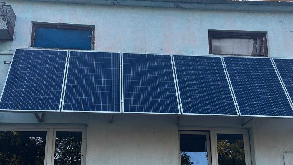 Mycie paneli fotowoltaicznych Elewacji szklanych, ceramicznych PVC