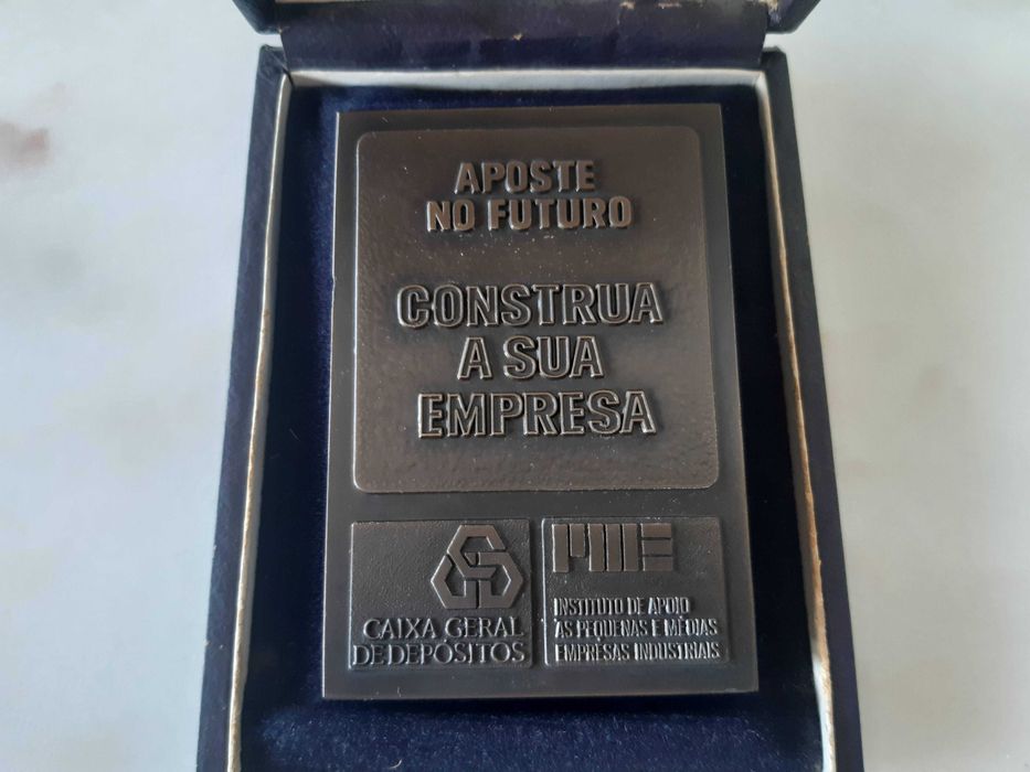 Medalha bronze Concurso de Projectos Industriais 1980,excelente estado