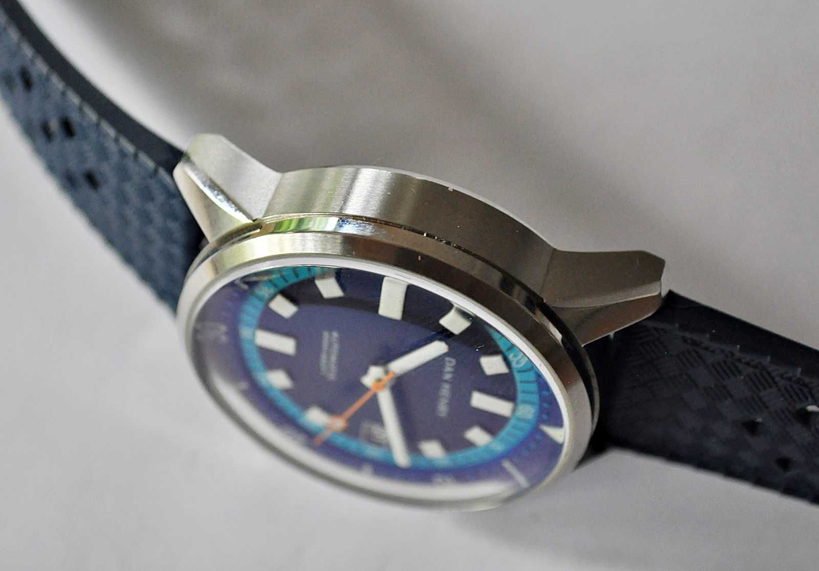 Piękny zegarek Dan Henry model 1970 ,Diver w automacie.