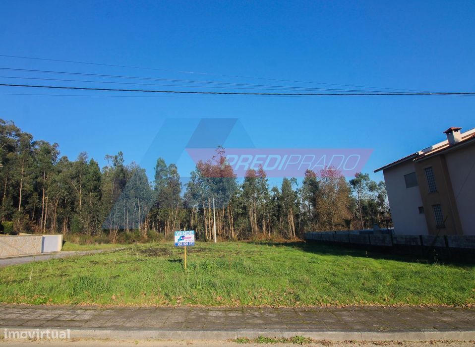 Terreno para construção em Atiães, Vila Verde!