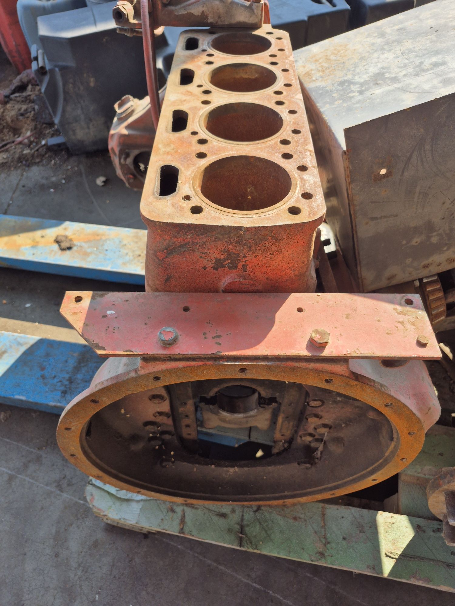 Blok do silnika r165 d227.4 Mwm d227-4 renault fendt