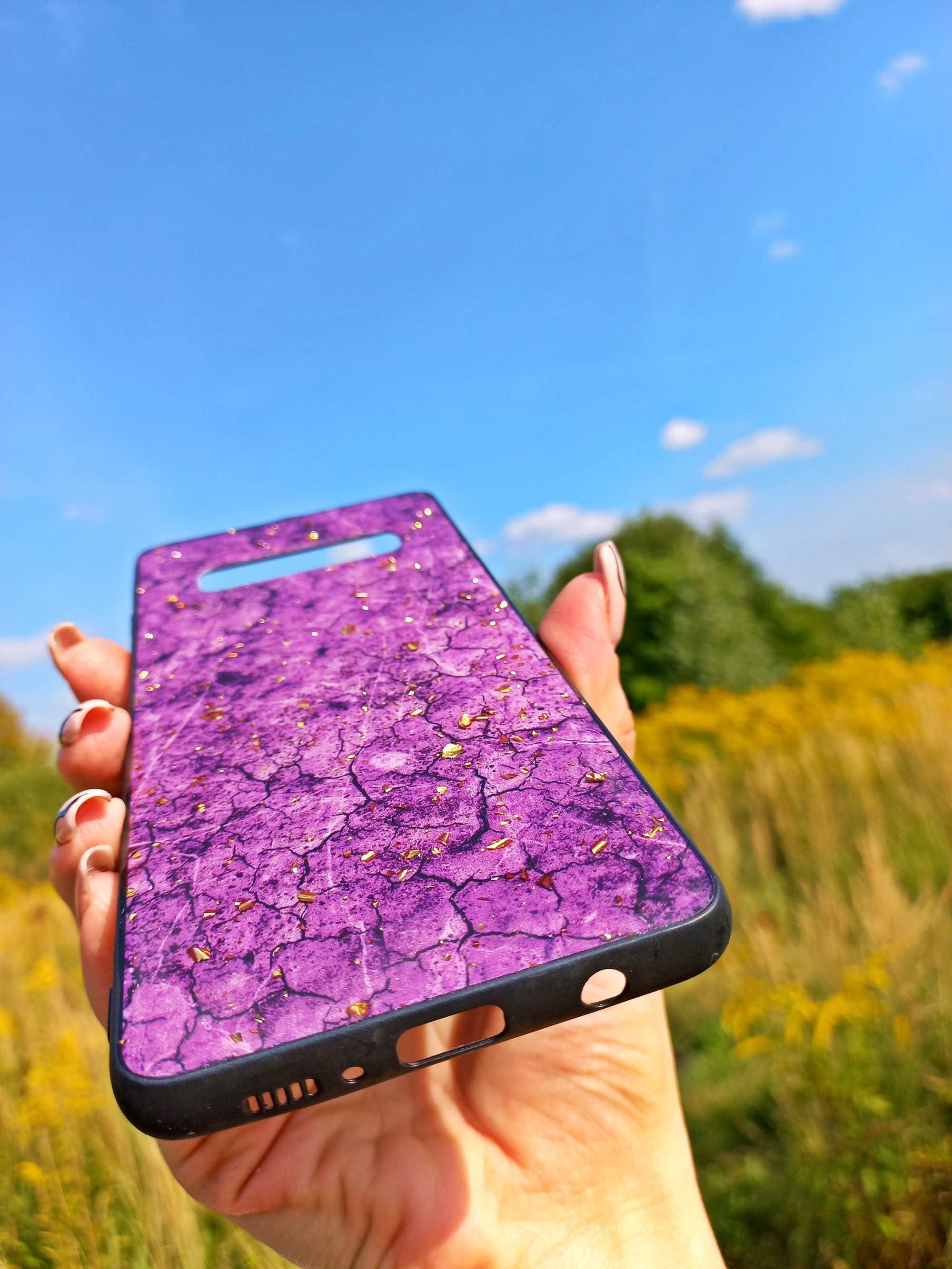 Etui Samsung S10 Plus drobinki złota podstawka - PREZENT