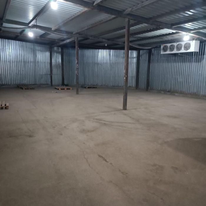 Аренда склады с рампой от 300-1000 квМ, офисное помещение 15-40 квМ.