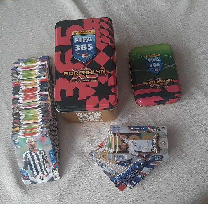 Panini Fifa 365 v 2026 Zestaw Dwie puszki i 140 Kart każda inna.