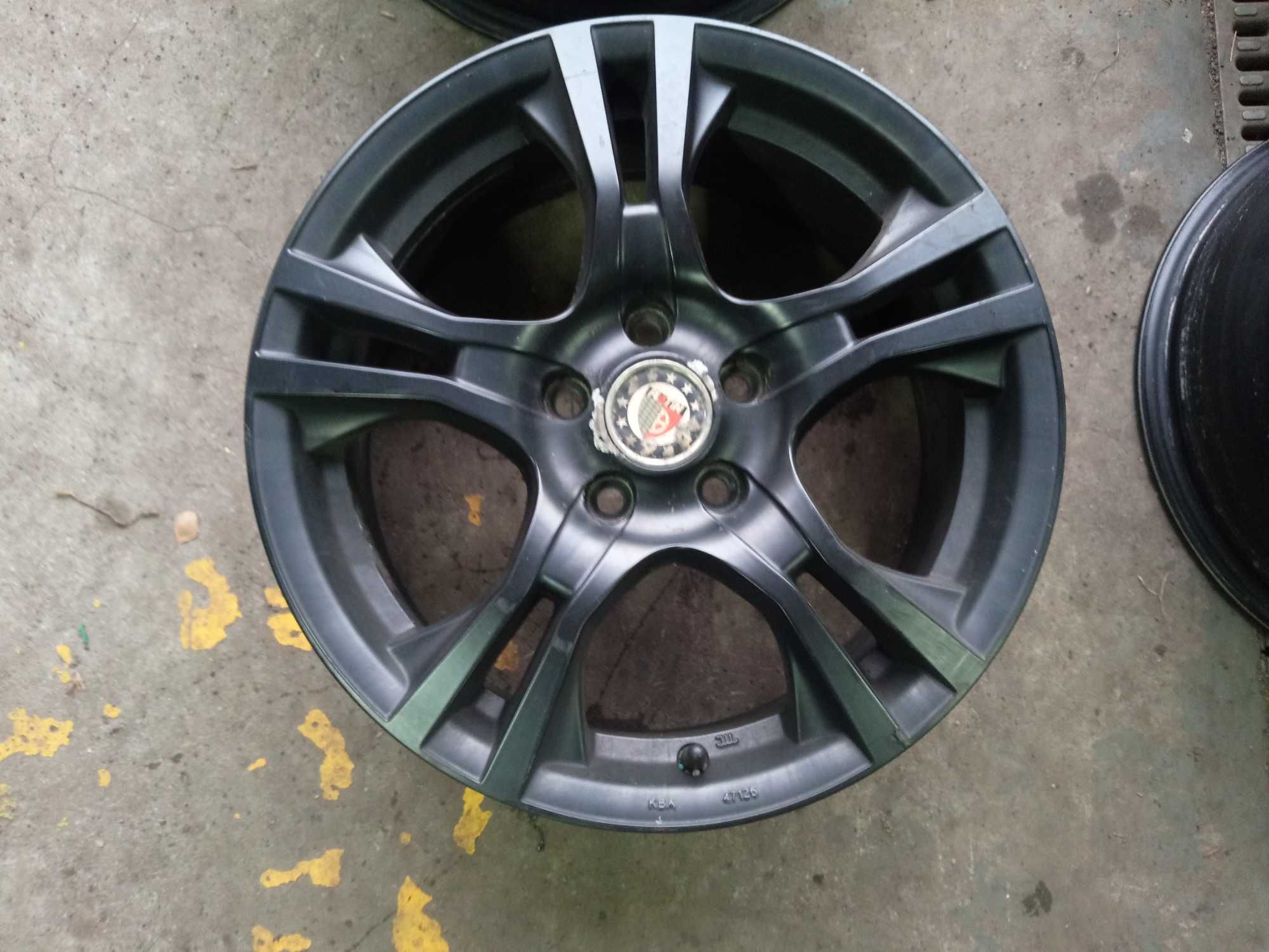 Alu felgi Platin Opel Mokka , Astra J lub K 5×105×56,6  6,5×16"