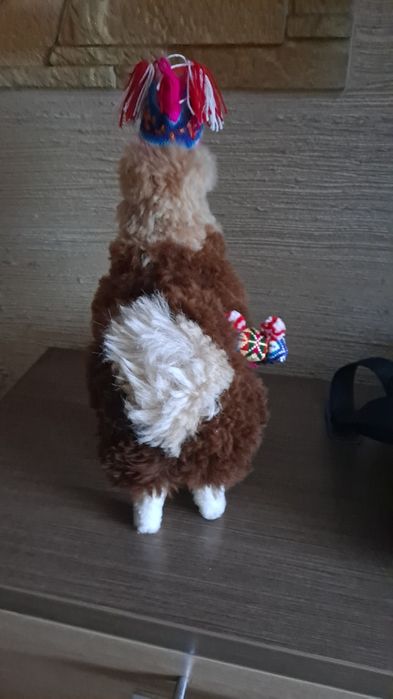 Figurka Alpaki wys.40cm.