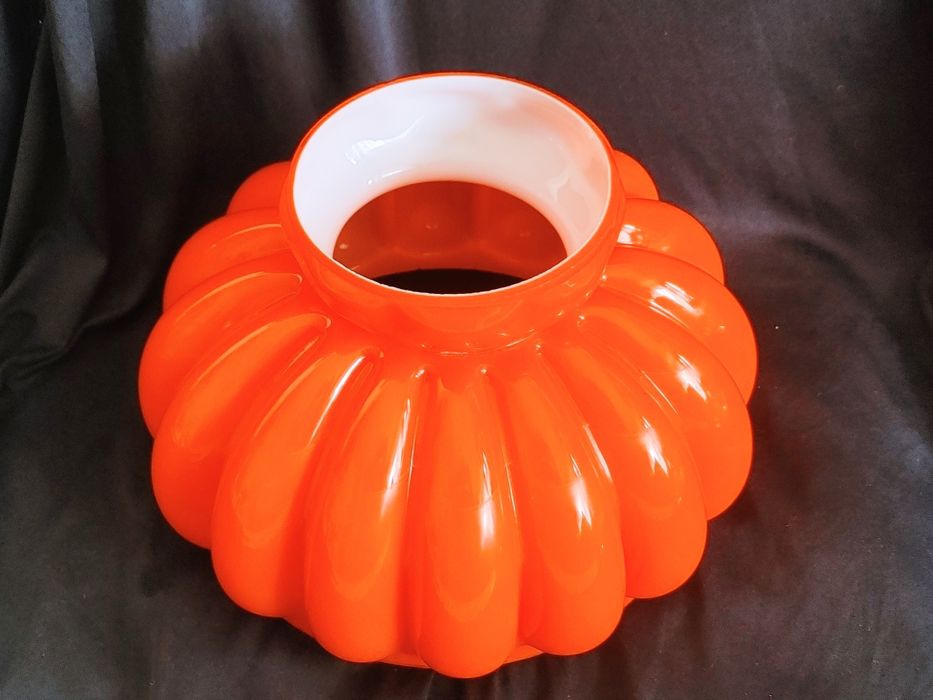 Szklany klosz PRL dynia pomarańczowy retro lampa banany vintage