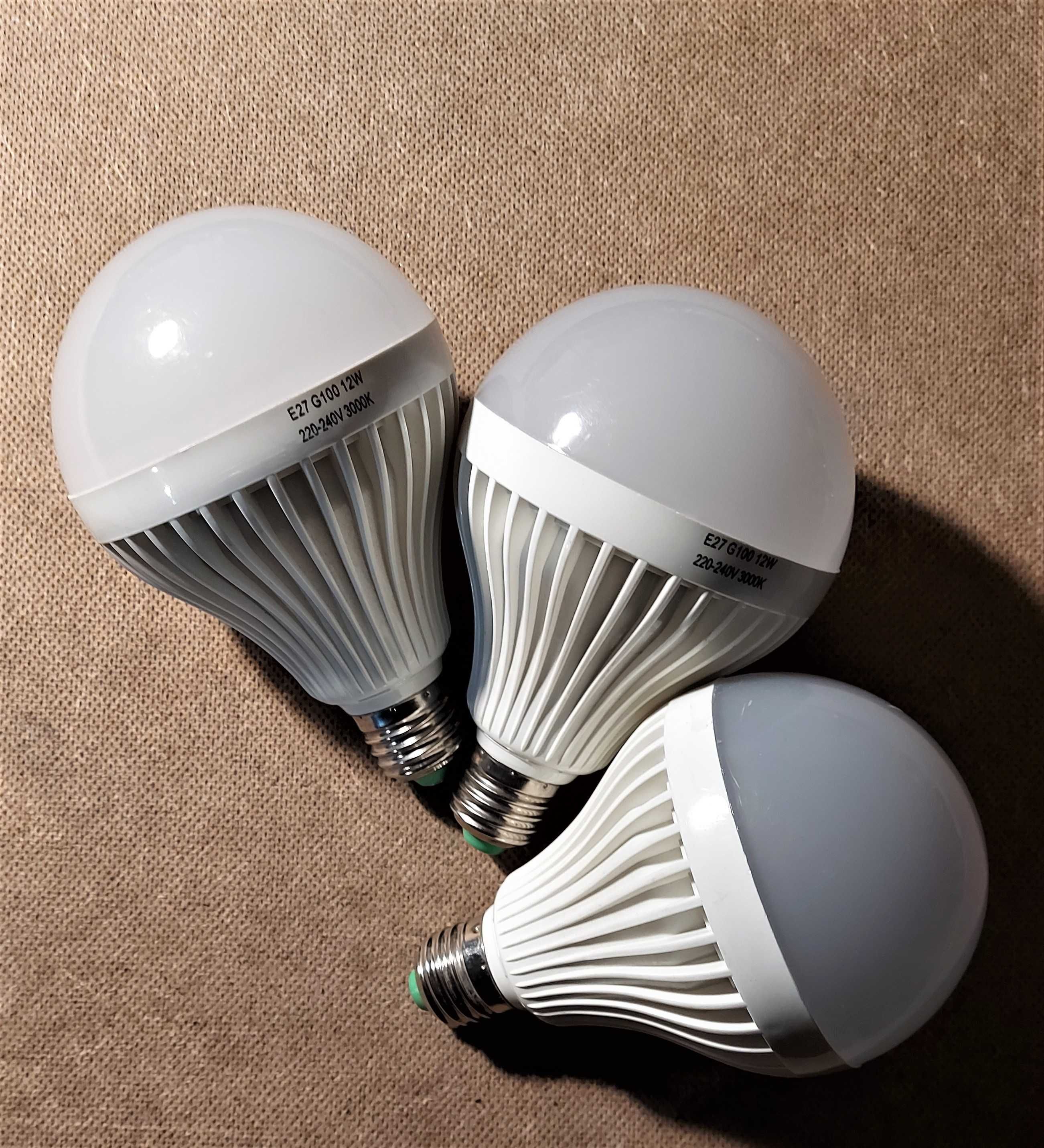 Żarówka LED Oxyled Globe G100 E27 270° 3000K