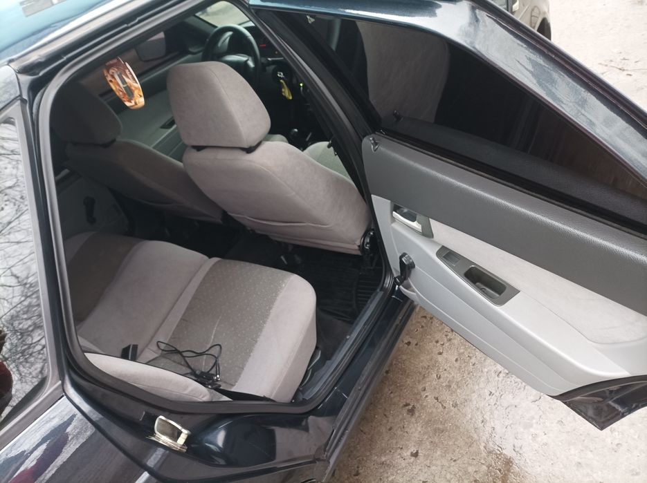 Lada Priora хетчбек