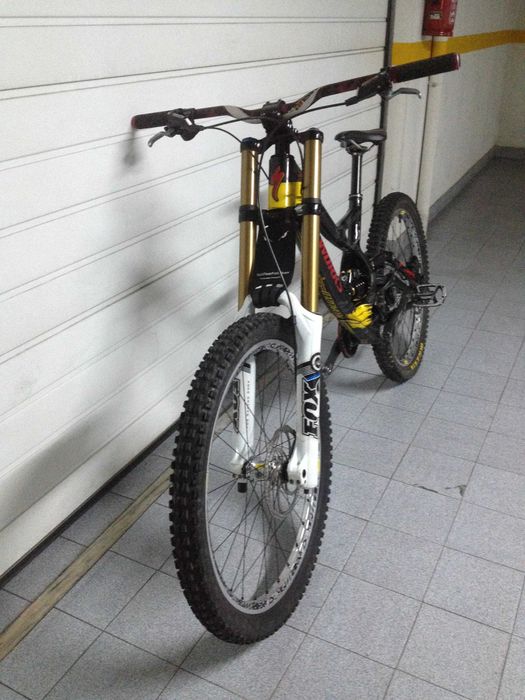 Specialized Demo 8 S-Works Carbono com garantia
