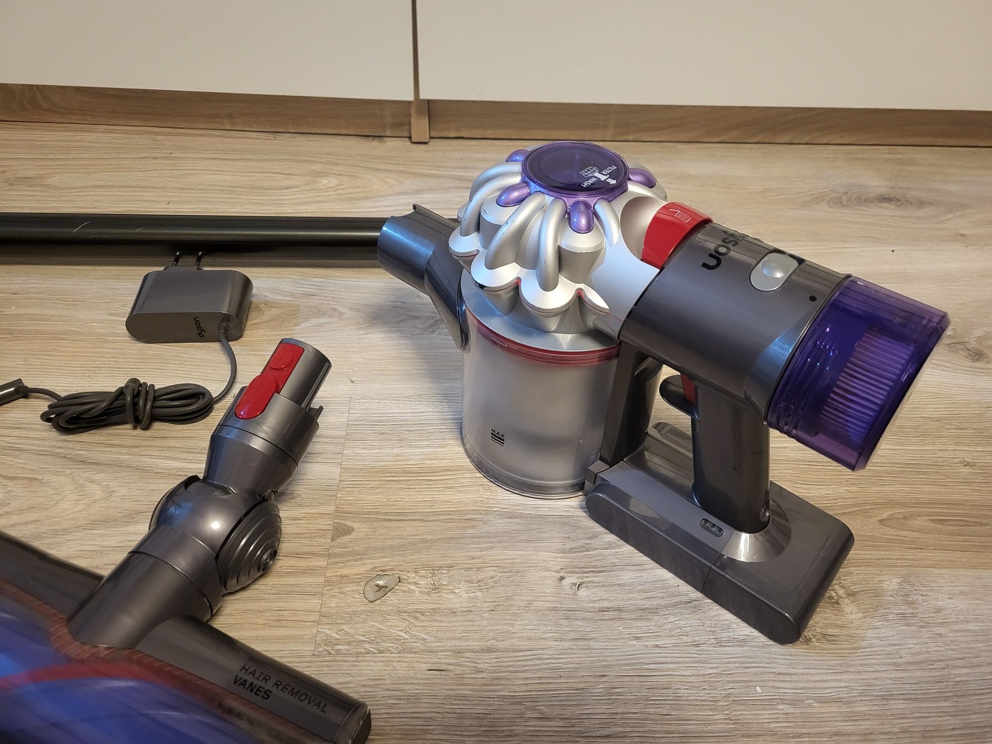 Odkurzacz Dyson v8 absolute sv25 Nowy model bezprzewodowy pionowy