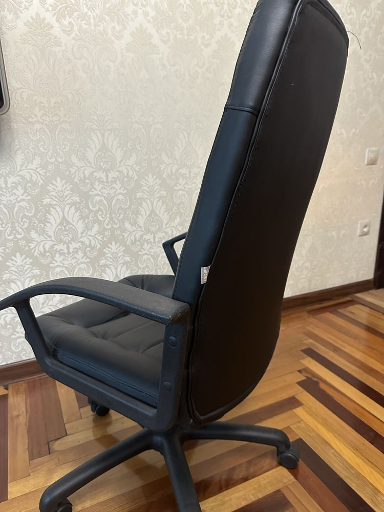 Кресло офисное, компьютерное