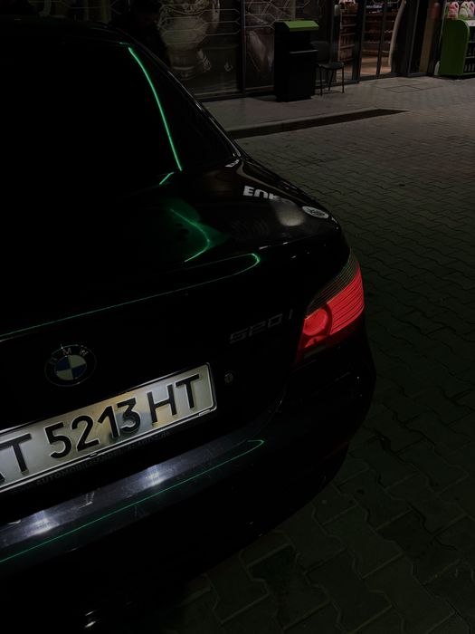 Продам бмв е60 2.2 газ бензин автомат