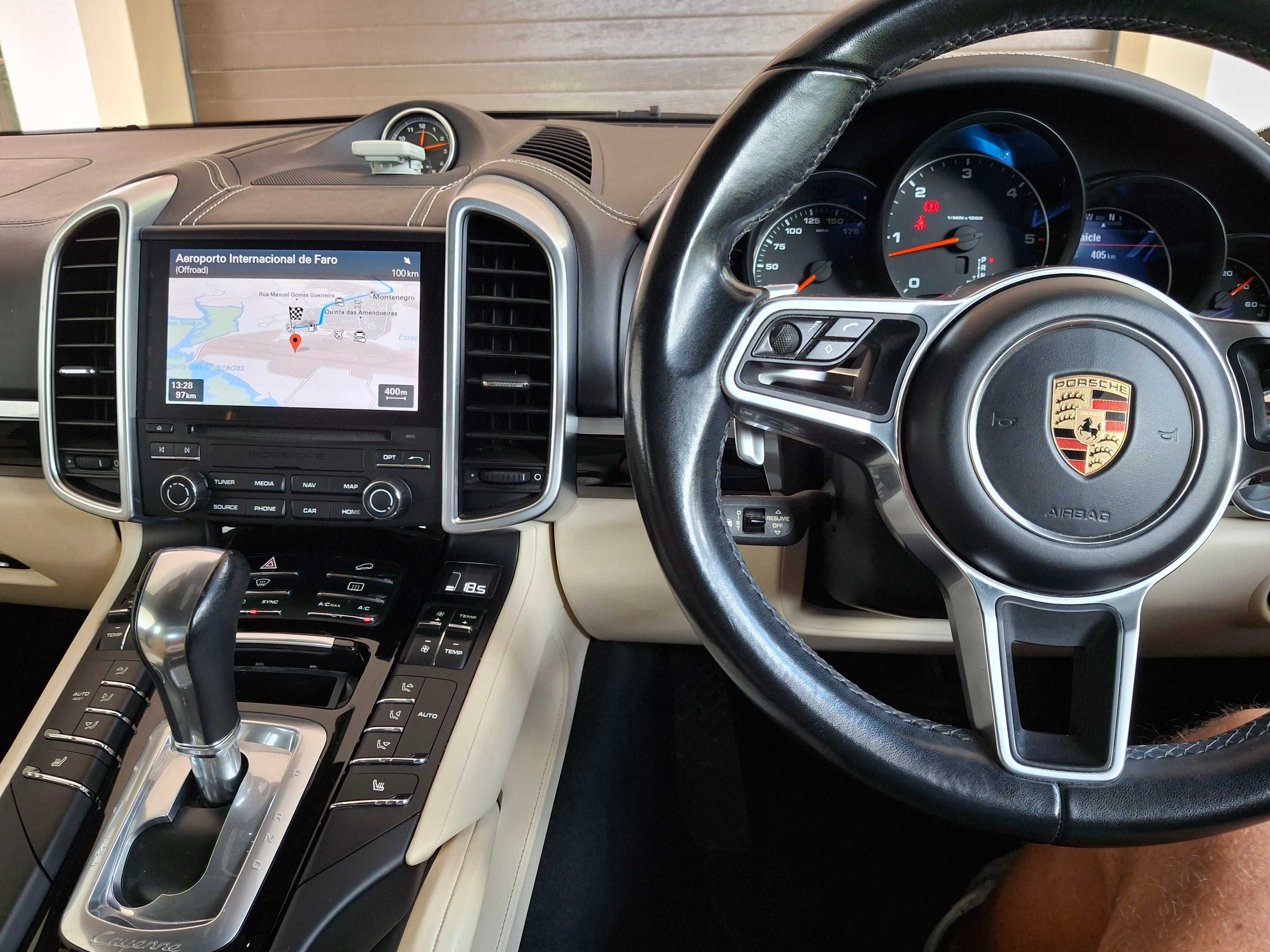 Porsche Cayenne 3.0 V6 Platinum Edition Tipronic S